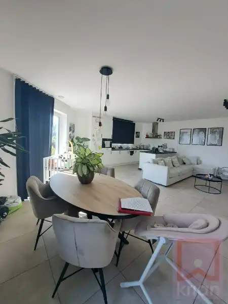 Prachtig modern hoogwaardig afgewerkt dakappartement met 3 slaapkamers in kleinschalige residentie. foto 6