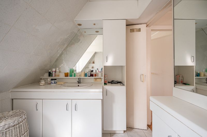 Goed onderhouden woning met zonnig terras en leuke tuin foto 22