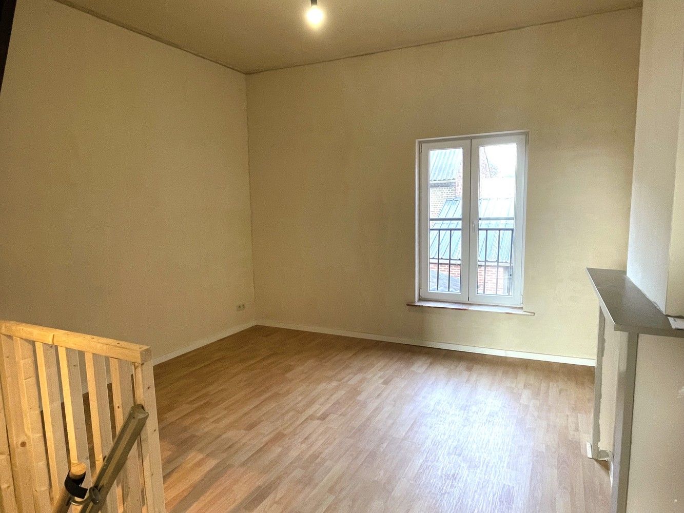 Goed gelegen woning met ruime bergplaats foto 7