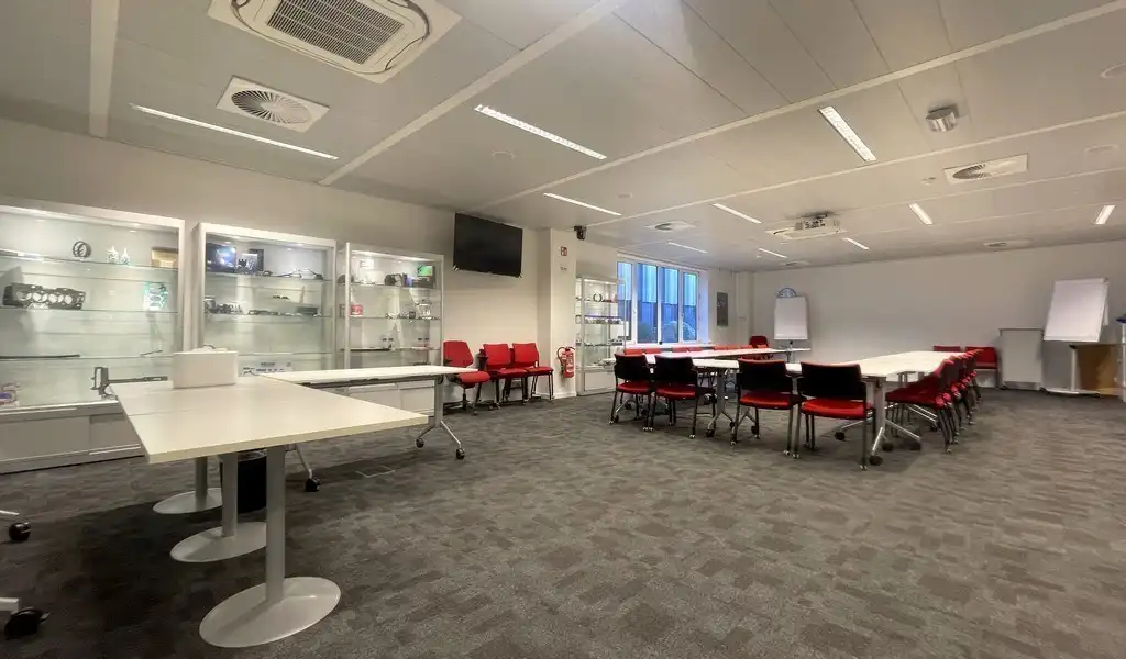 Instapklare kantoren te huur vlakbij E19 in Kontich foto 6