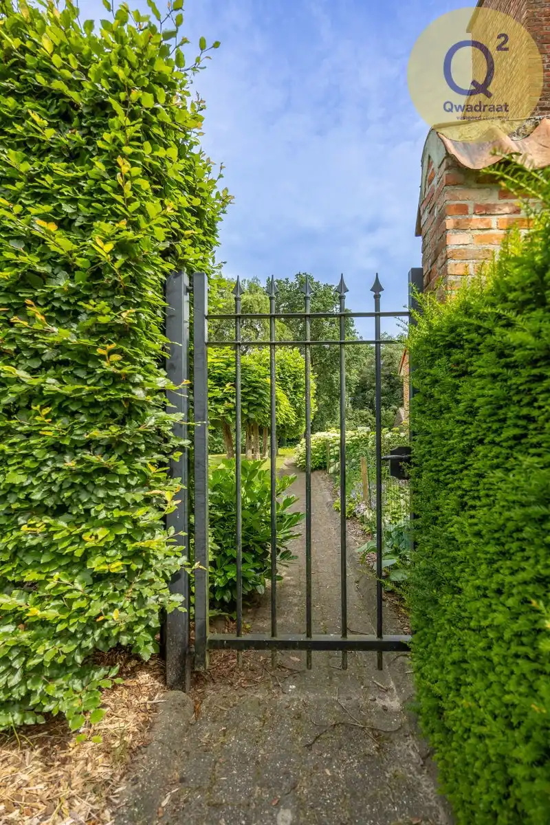 Rustig gelegen villa van met zwembad en poolhouse  foto 5