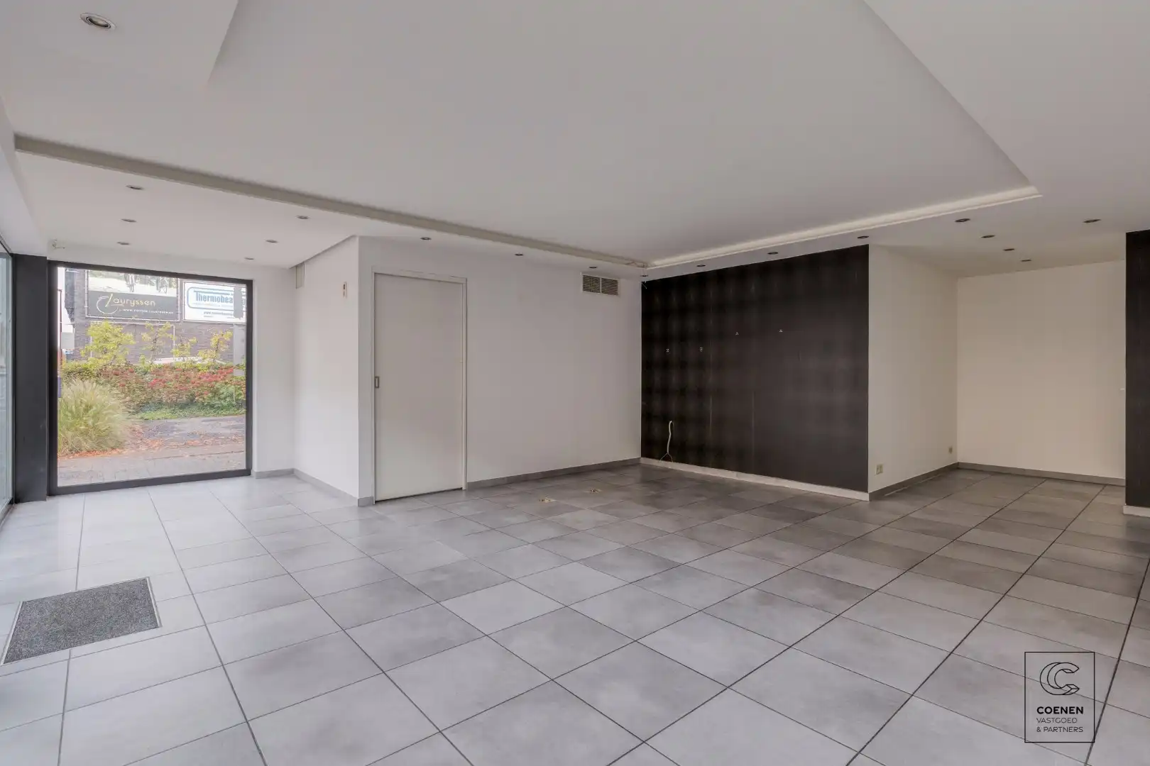 Goed gelegen handelspand van 61 m² in het centrum van Rijkevorsel! foto 7