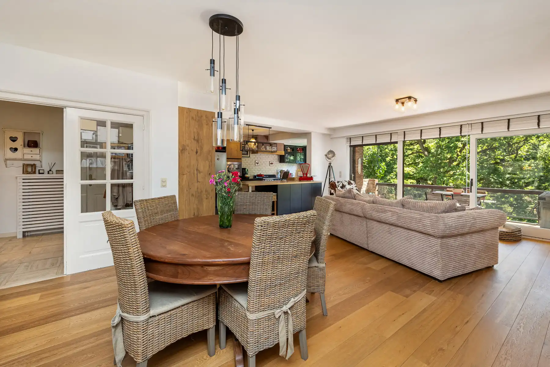 Ruim appartement van ca. 150m²  in parkdomein te Brasschaat  foto 4