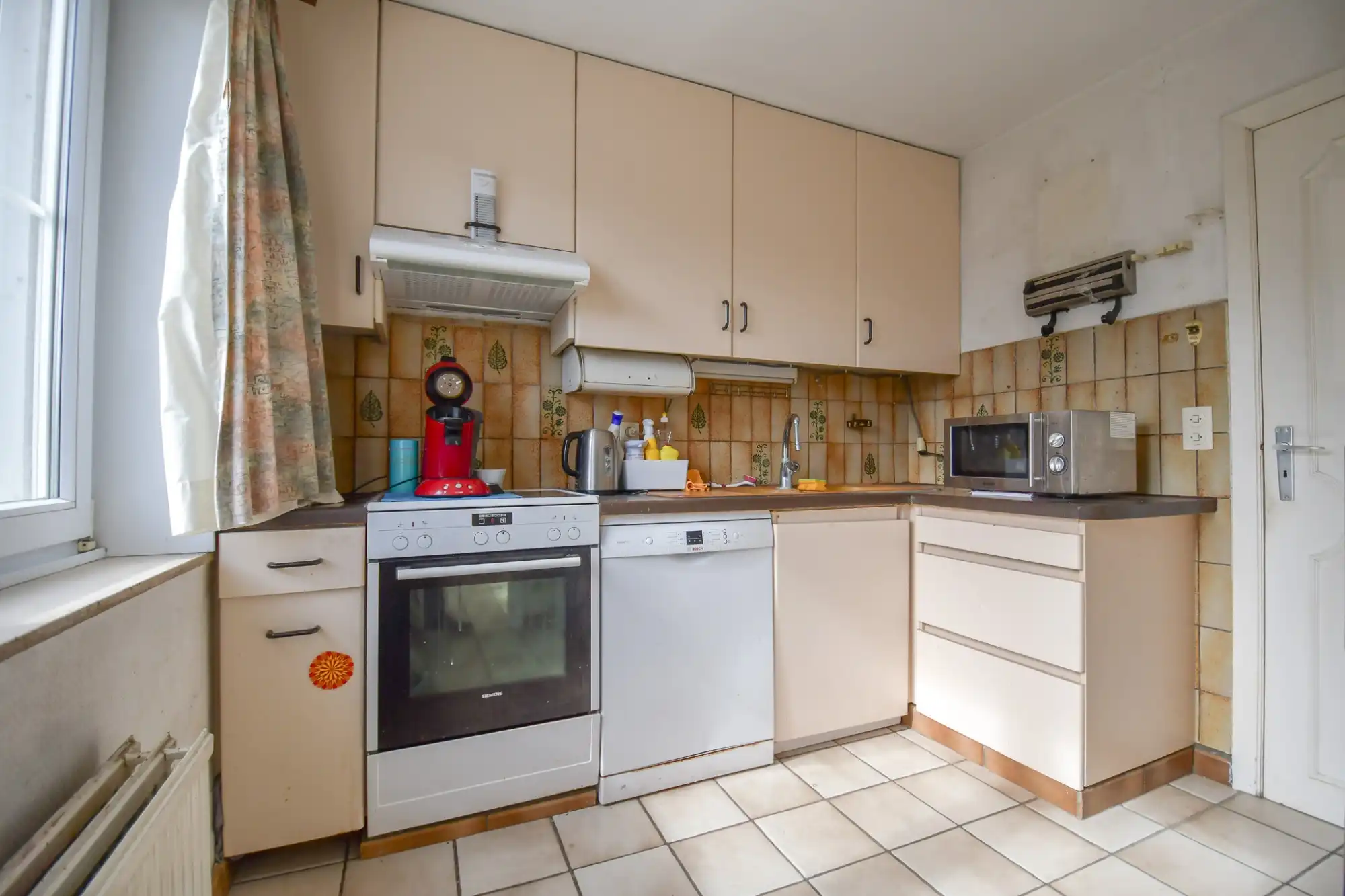 BEZOEKMOMENT ZATERDAG 04/04 VAN 14U TOT 15.30U | Te renoveren bel-etagewoning in rustige doodlopende straat op toplocatie foto 7