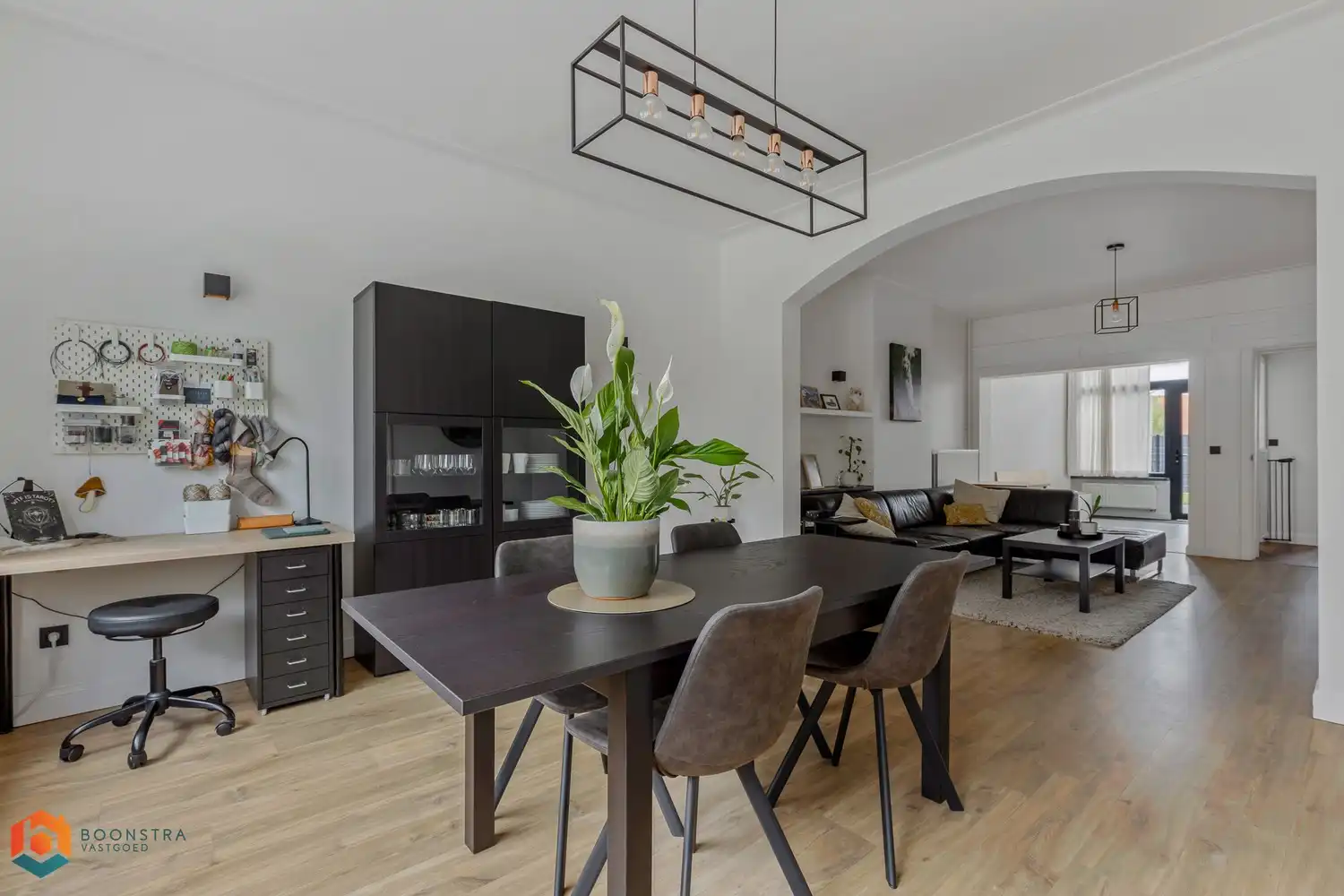 Gerenoveerde woning met 2 (mogelijks 4) slpkrs op toplocatie in Heist-op-den-Berg foto 3