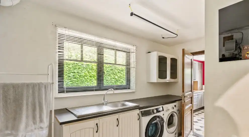 ENERGIEZUINIGE VILLA MET 6 SLAAPKAMERS IN RESIDENTIËLE BUURT foto 16