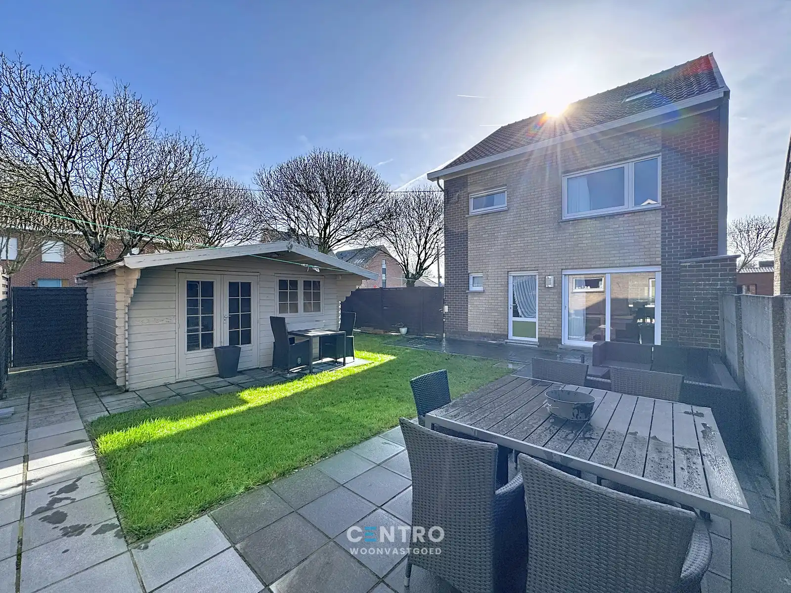 Interessante woning te Oekene met 5 slpks, garage én 4 parkeerplaatsen! foto 22