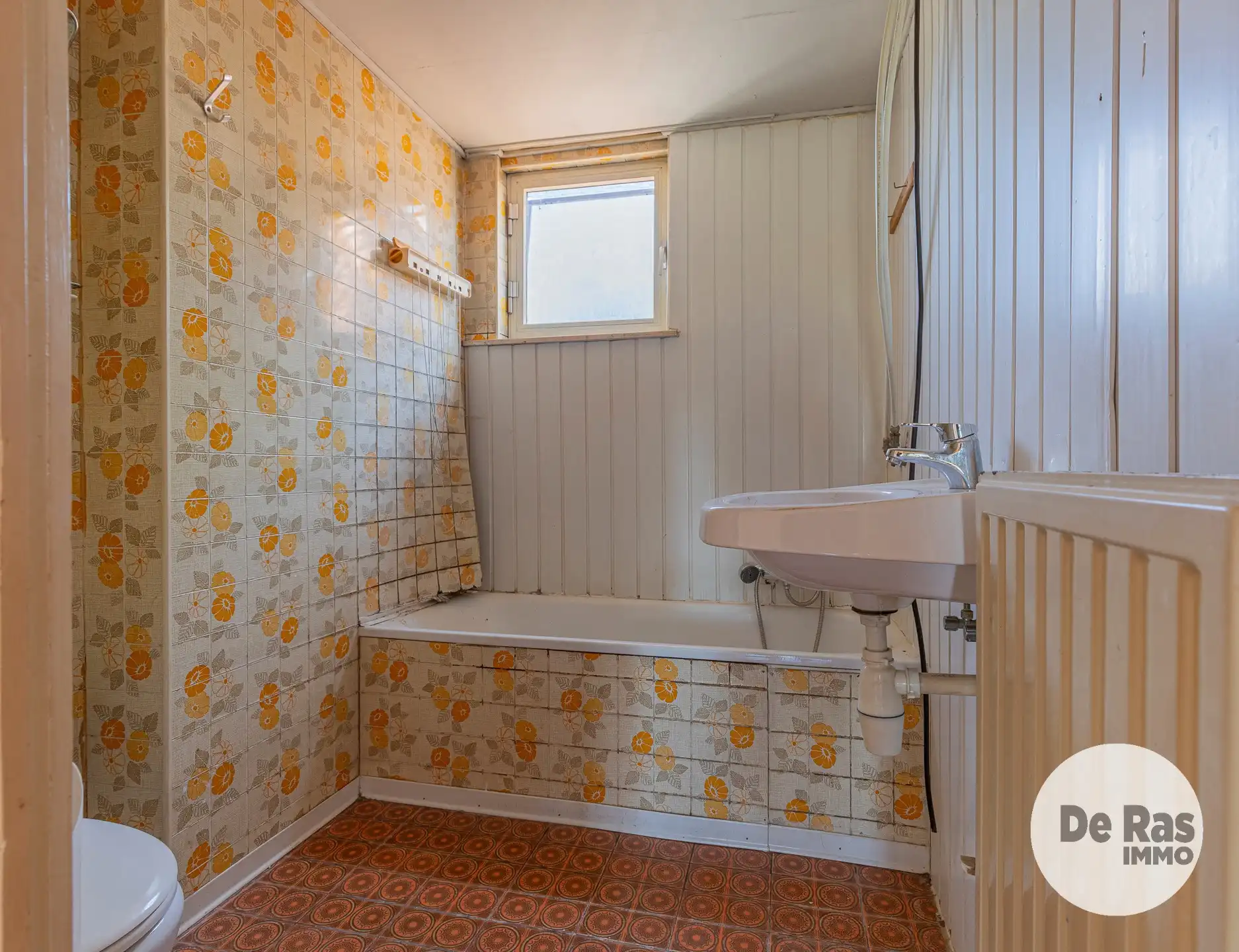 WESTREM– Solide, te renoveren HOB met vlotte bereikbaarheid foto 9