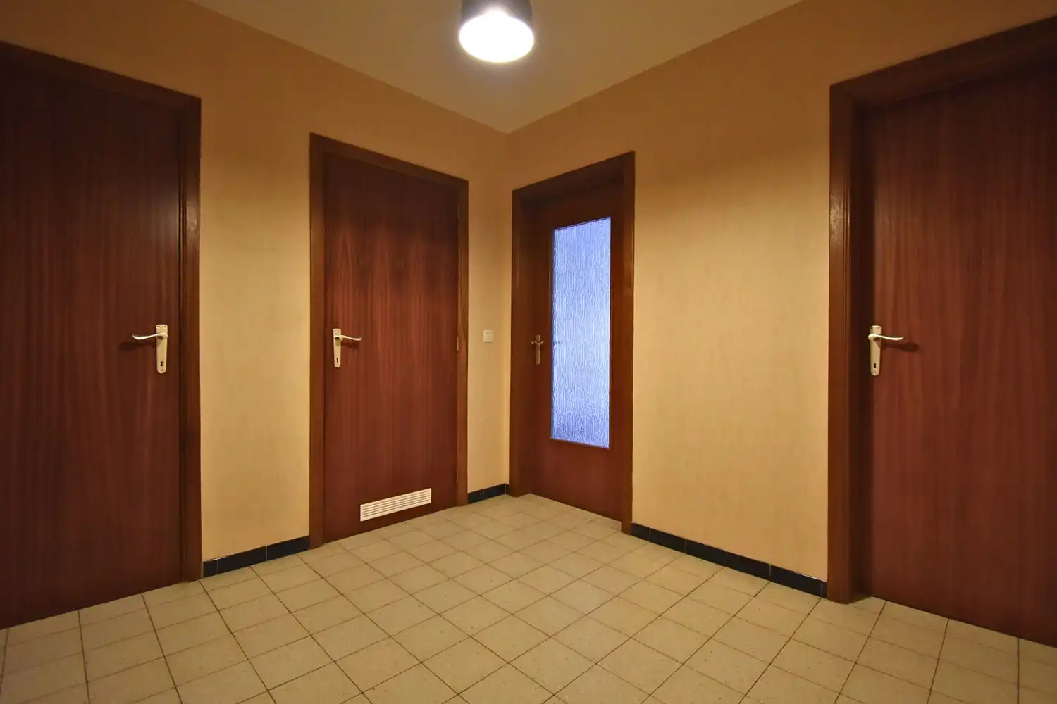 Appartement met 2 slaapkamers in Sint-Pieters-Leeuw foto 9