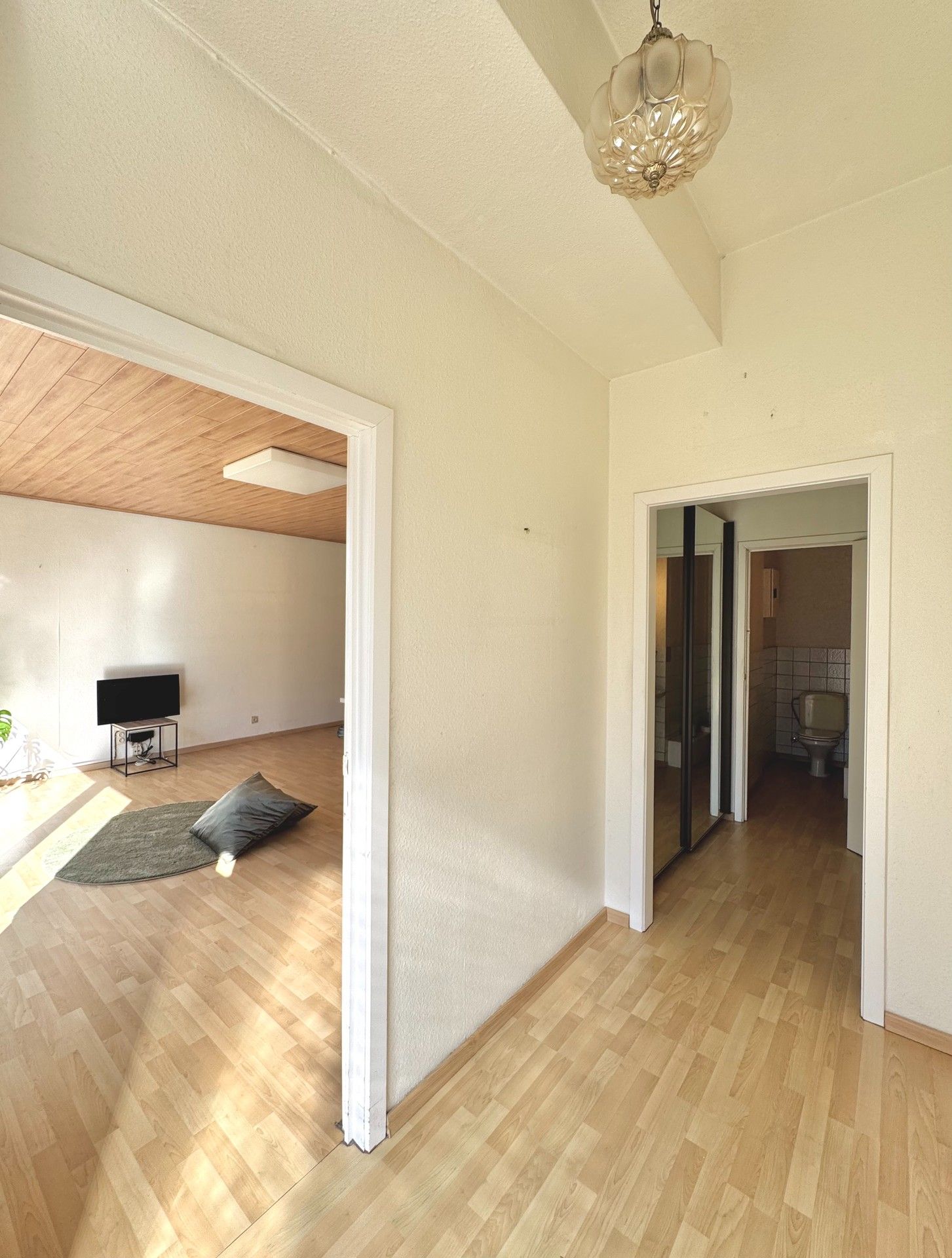 GELIJKLVOERS APPARTEMENT MET 1 SLAAPKAMER - 72 M² foto 9