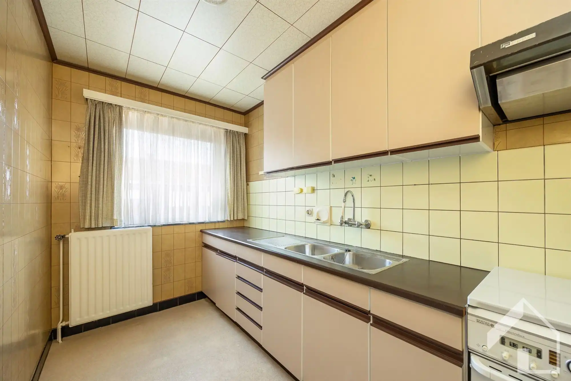 2-slaapkamerappartement met garage, tuin en extra kamer/atelier/berging/slaapkamer foto 8