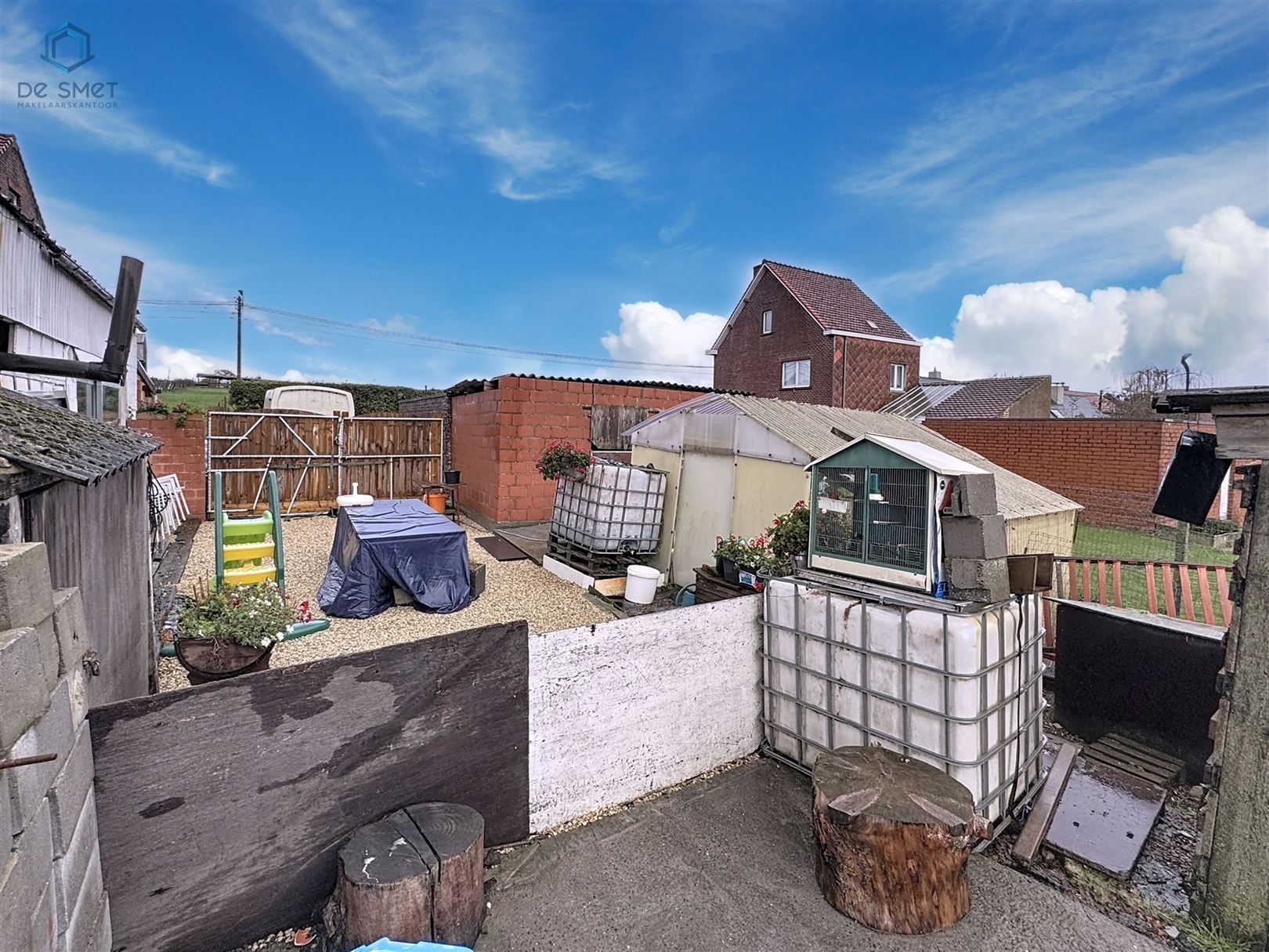 Rustige woning met handelsruimte/loods, 2 slaapkamers en dubbele garage in Beert foto 20