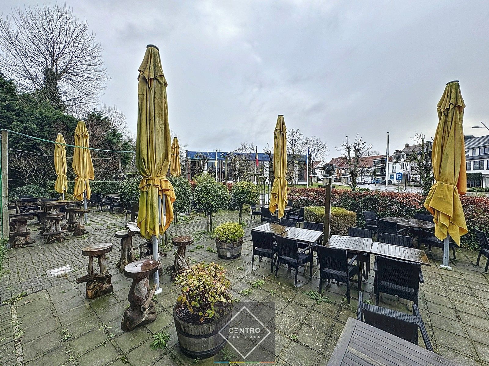 UITSTEKEND gelegen restaurant met woonst met ruime PARKING naast de deur! foto 14