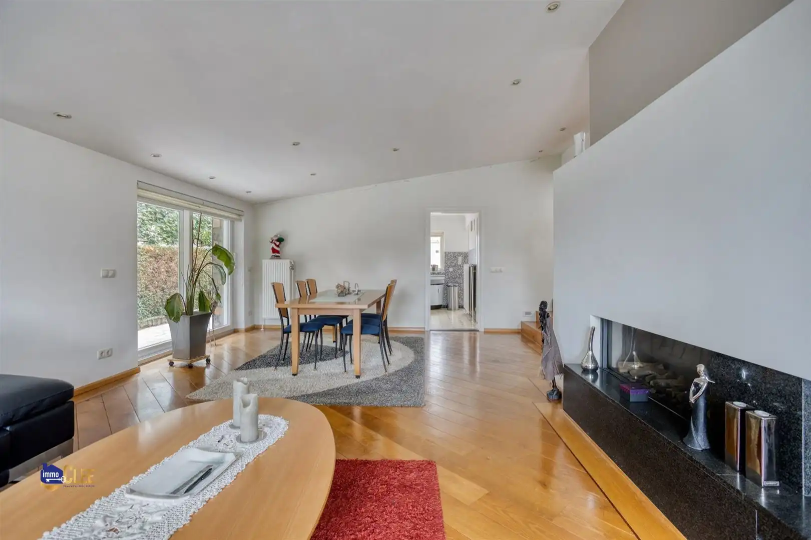 Woning met industriehal op topligging in Maasmechelen foto 6