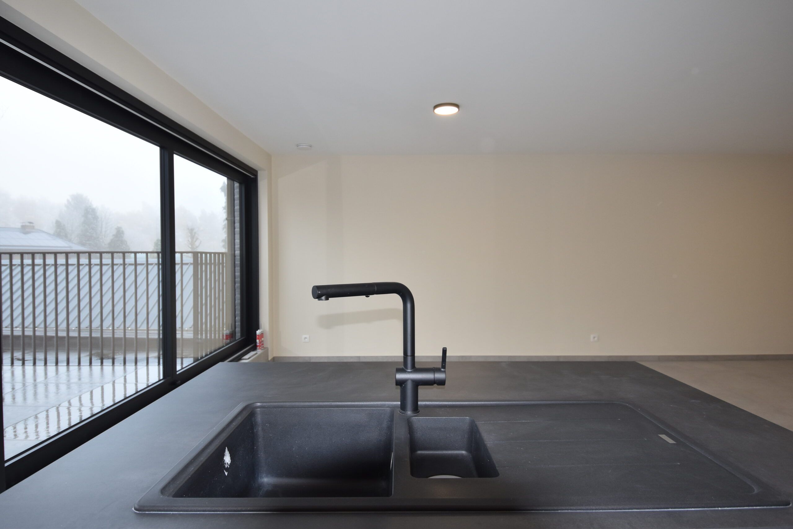 Zeer ruim duplex appartement (3 slpks) met garage in Sint-Pauwels foto 15