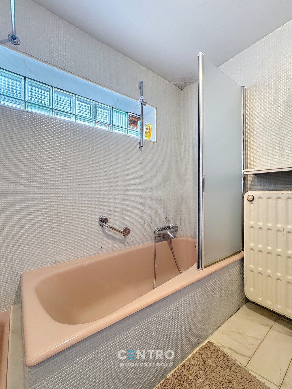 VILLA met ZWEMBAD, 4 slpks, garage én ZW-gerichte tuin! foto 12