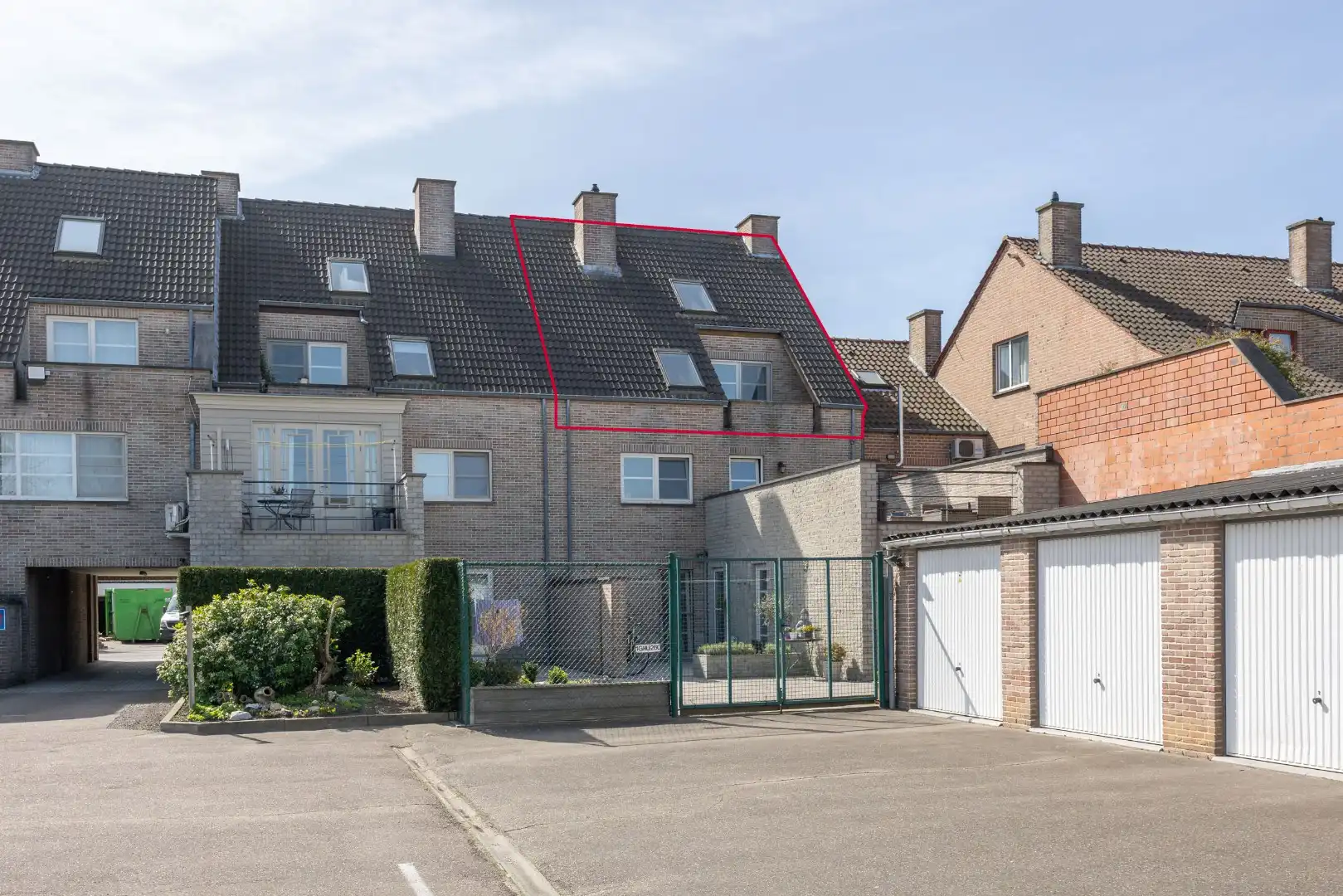 Instapklaar appartement te koop! foto 23