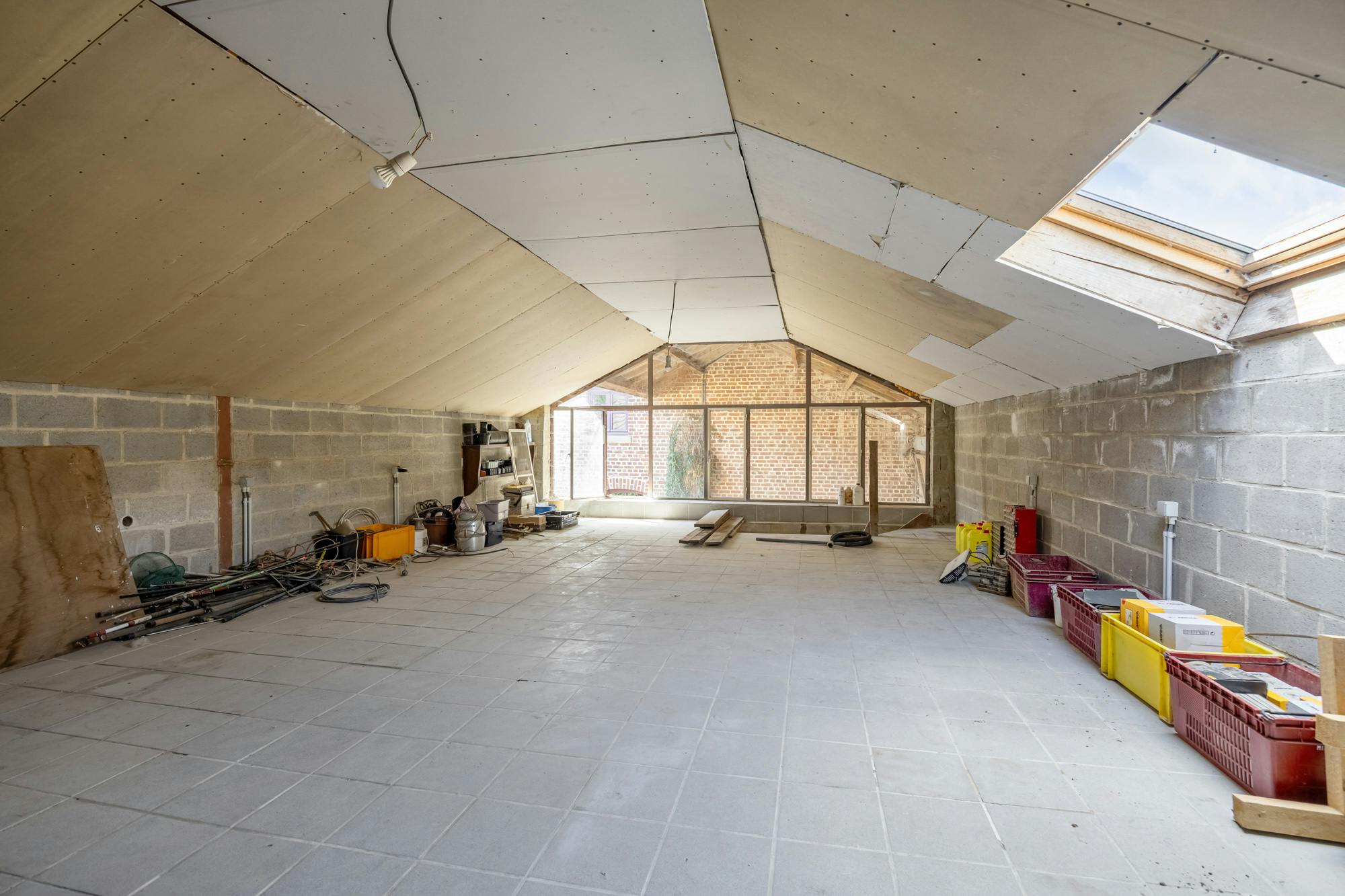 Gerenoveerde vierkantshoeve in het landelijke Vliermaal foto 21