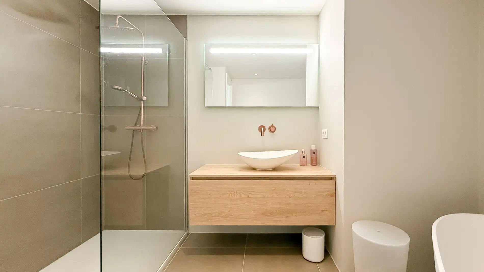 Lake District – Residentie Lake Garden: modern en zeer lichtrijk nieuwbouwappartement.  foto 13