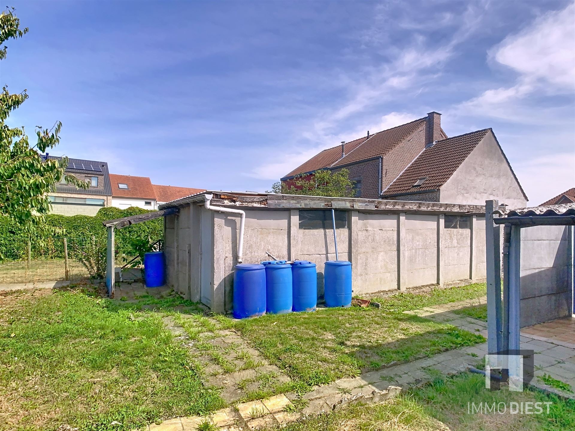Gunstig gelegen bouwgrond voor gesloten bebouwing op 4a 36ca. foto 5