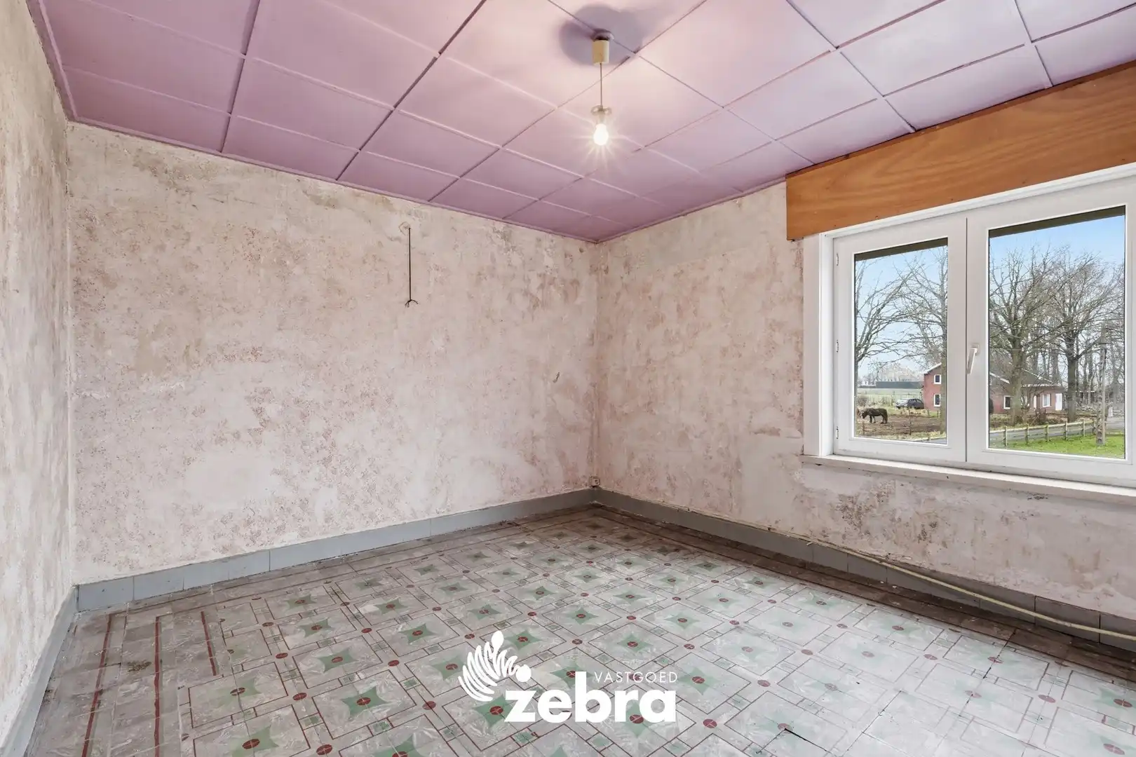 Te renoveren woning op een rustige ligging te Zwevezele! foto 16