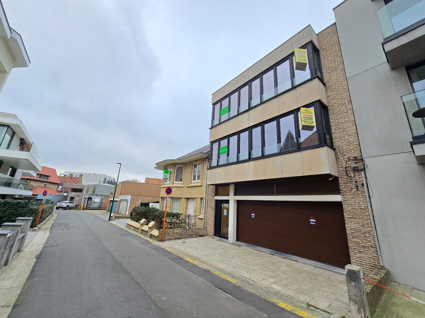 Gerenoveerd appartement met 2 slpk's foto 14