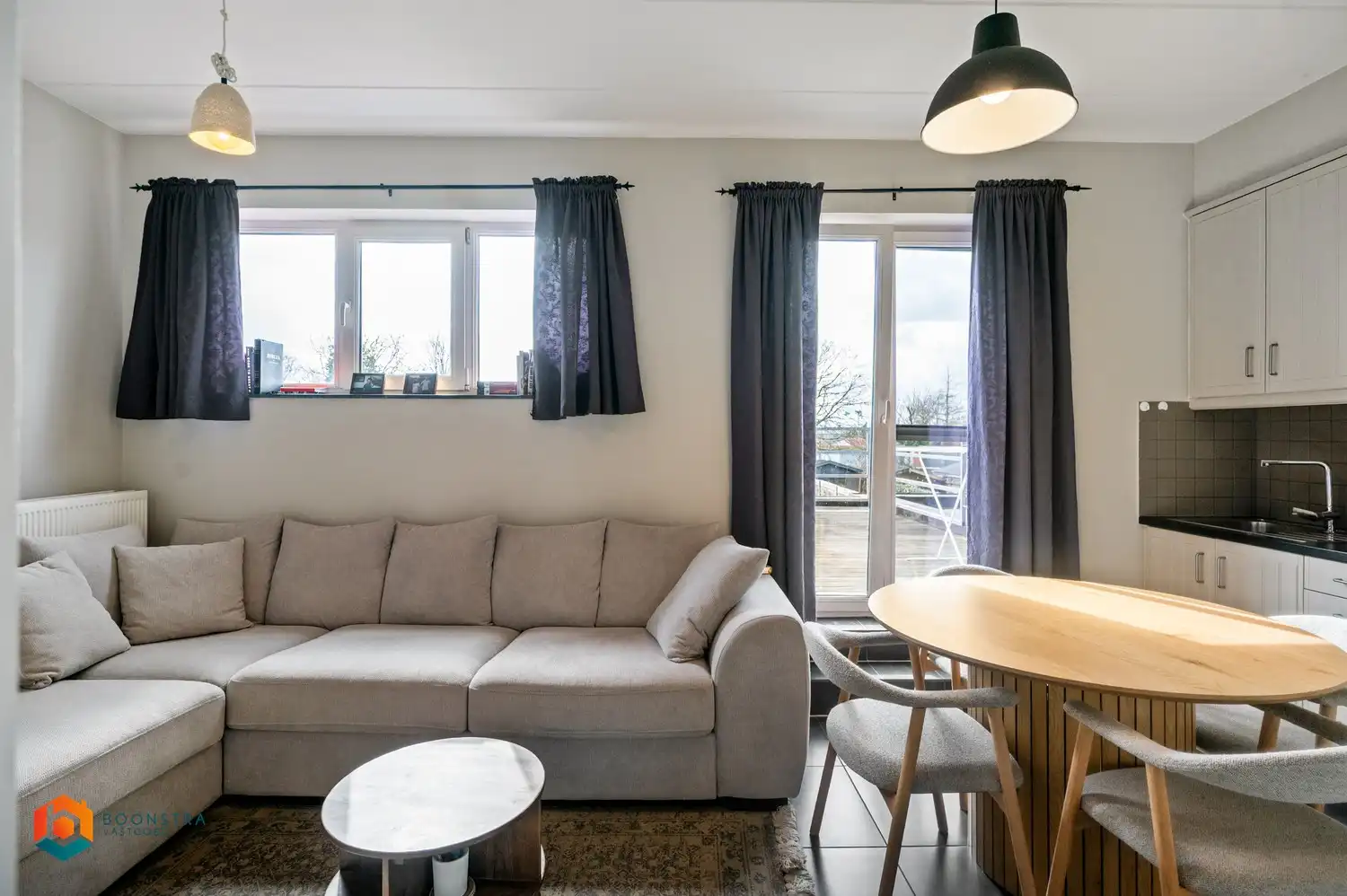 1 slpkr app met ruim terras foto 3