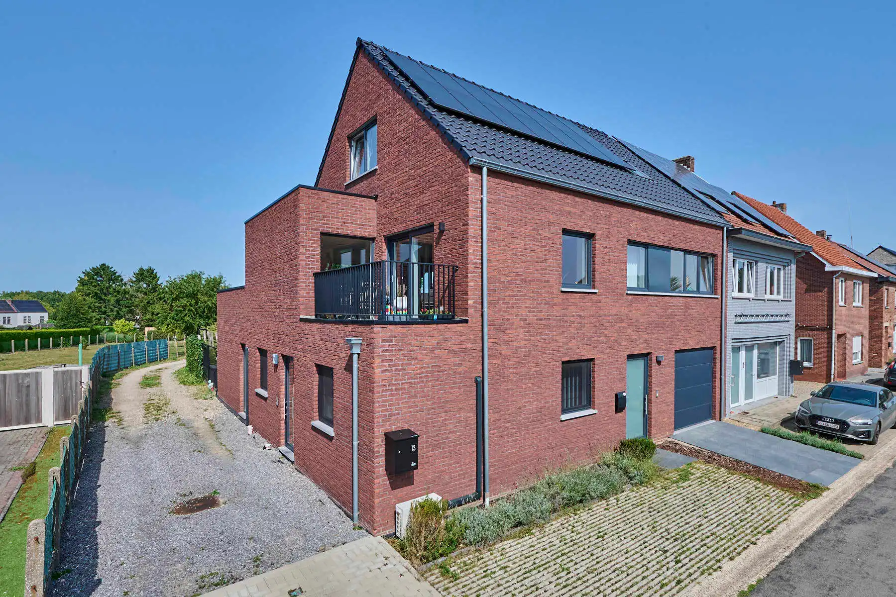 Appartement te koop foto {{pictureIndex}}