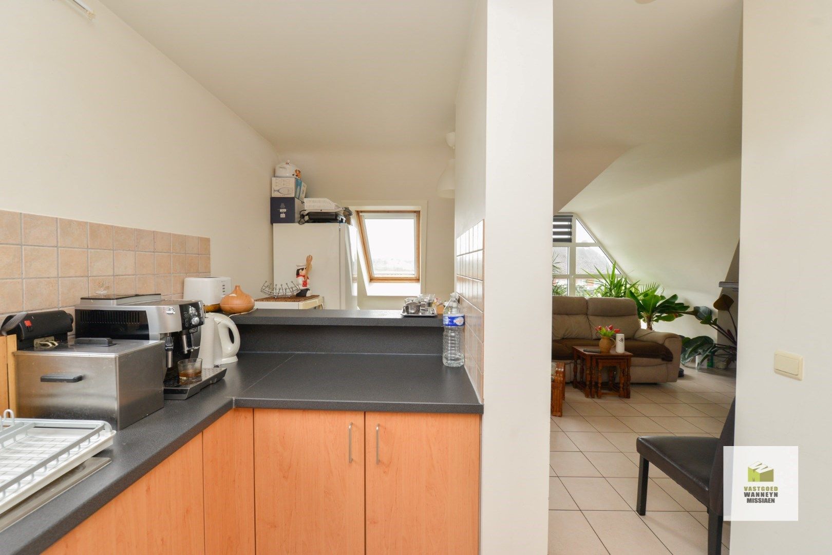 Centraal gelegen 2 slpk appartement met 2 terrassen en bovengrondse staanplaats foto 4