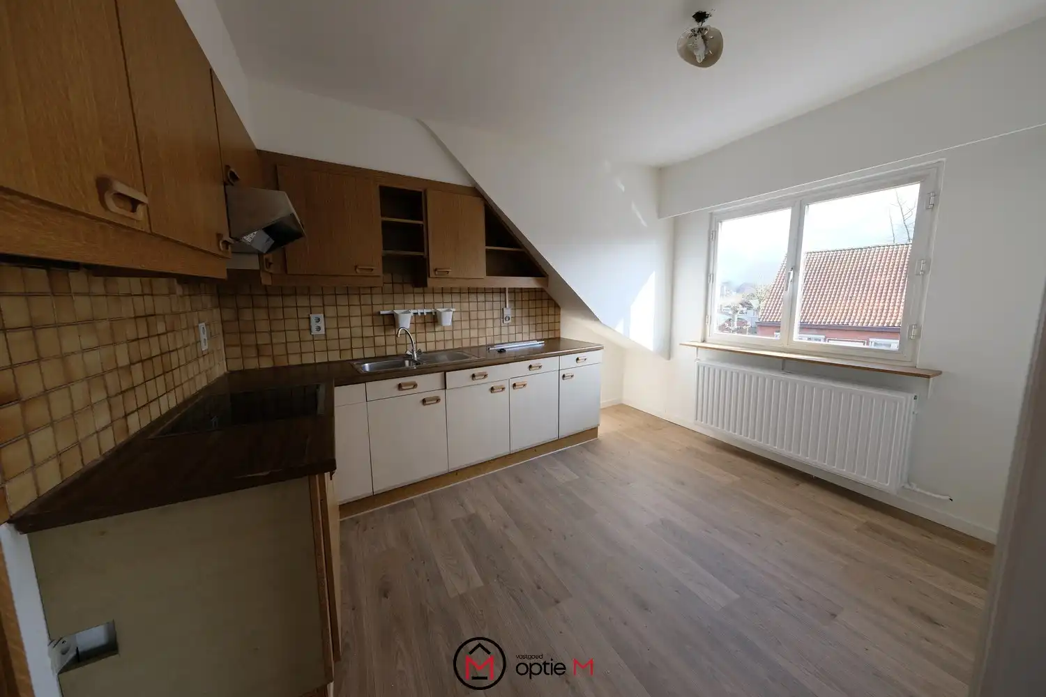 Ruim appartement te huur in het hart van Zonhoven foto 6