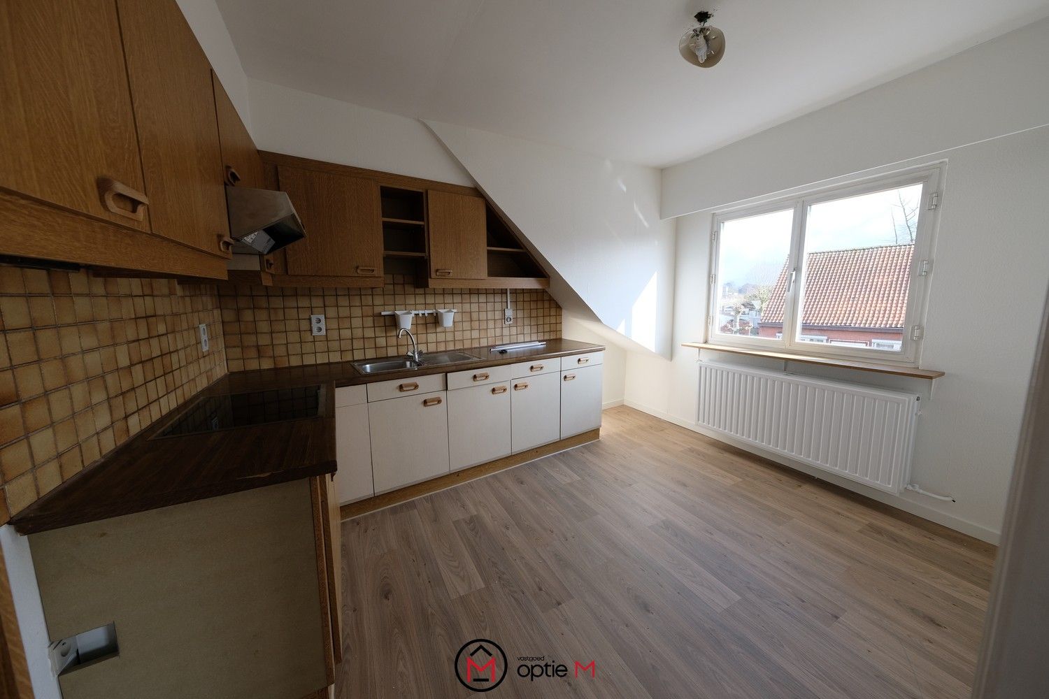 Ruim appartement te huur in het hart van Zonhoven foto 6