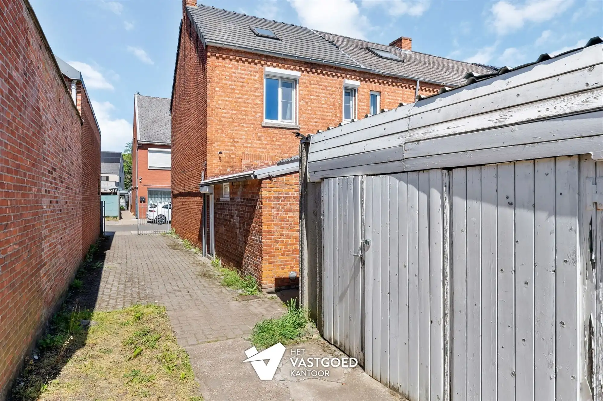 VOLLEDIG GERENOVEERDE WONING MET 3 SLAAPKAMERS VLAK BIJ BERINGEN-CENTRUM foto 23