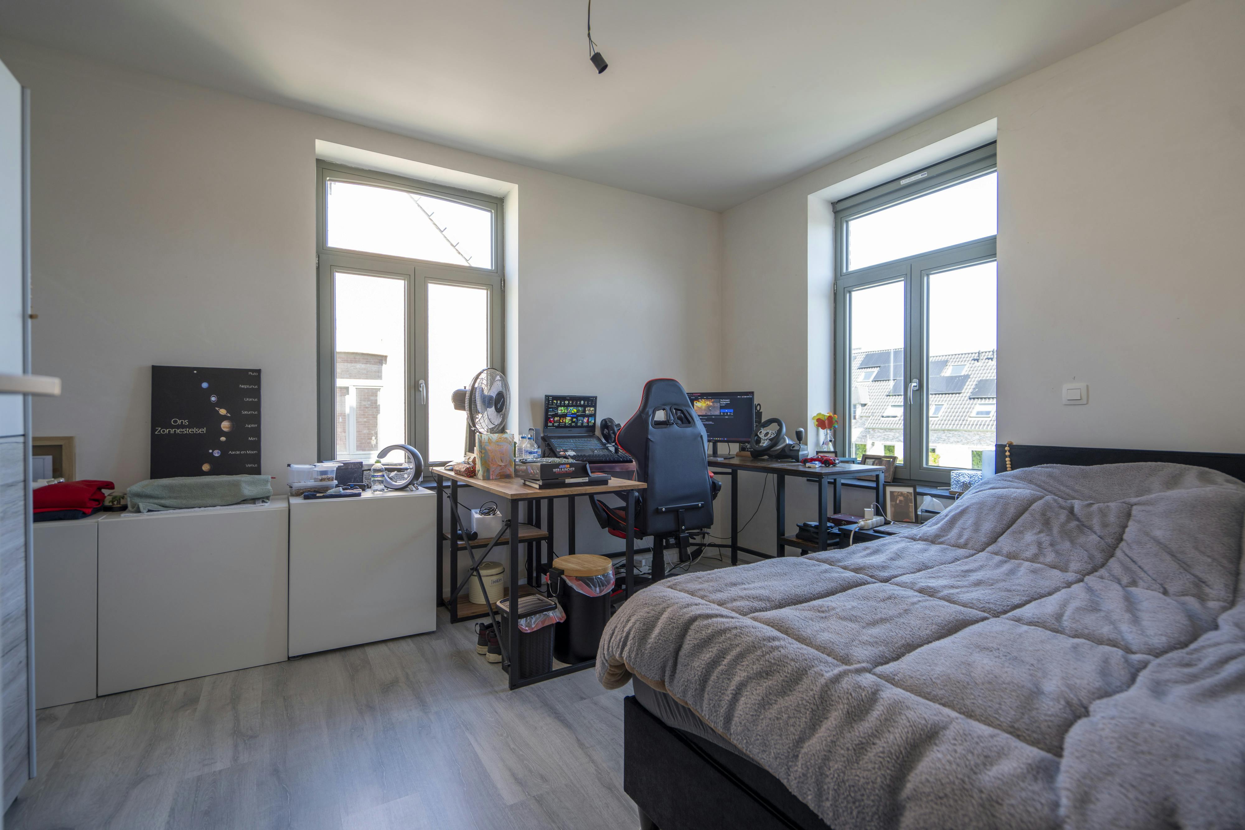 Lichtrijke gezinswoning met 4 slaapkamers te koop in Harelbeke! foto 14