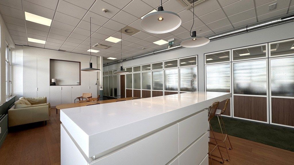 Mooi instapklaar kantoor te huur in Ceka Center Antwerpen foto 9