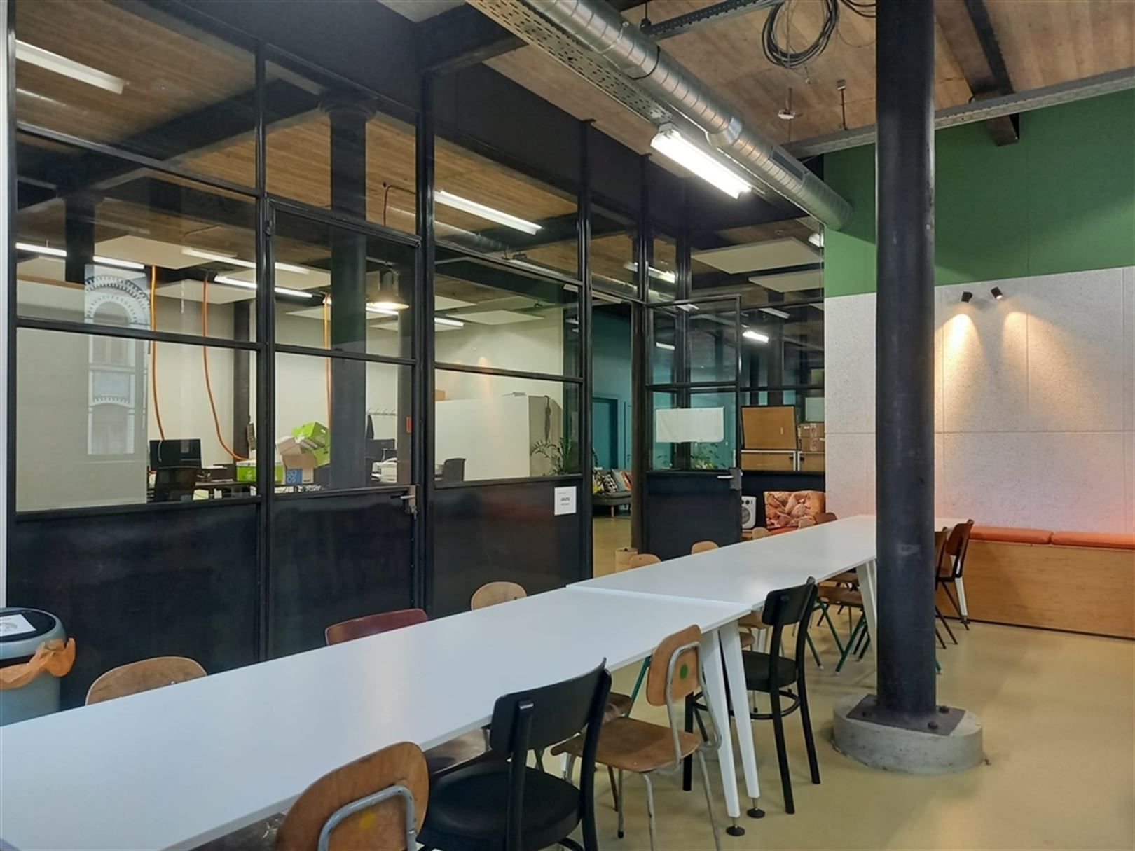 Kantoor te huur in voormalig pakhuis foto 8