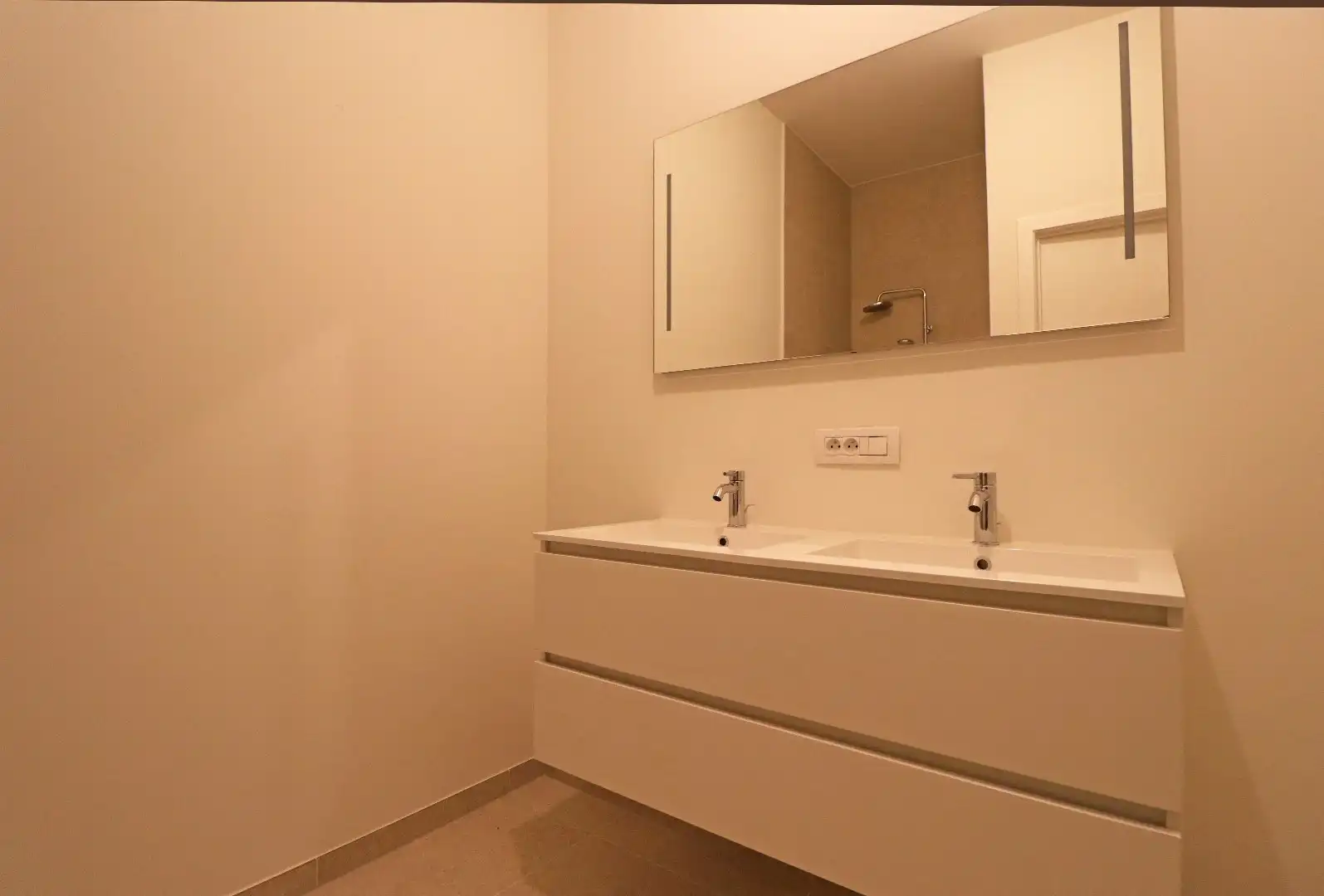 Prachtig gelijkvloers appartement foto 8