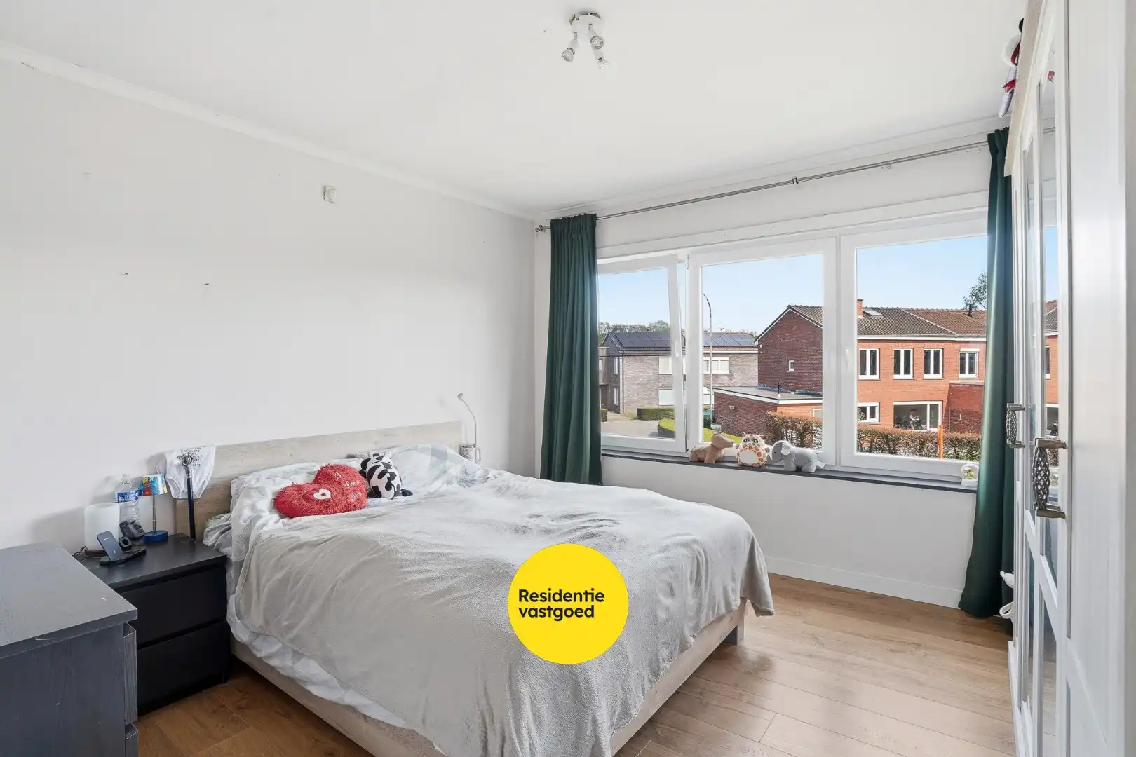 Halfopen bebouwing in een rustige woonwijk te Loppem foto 10