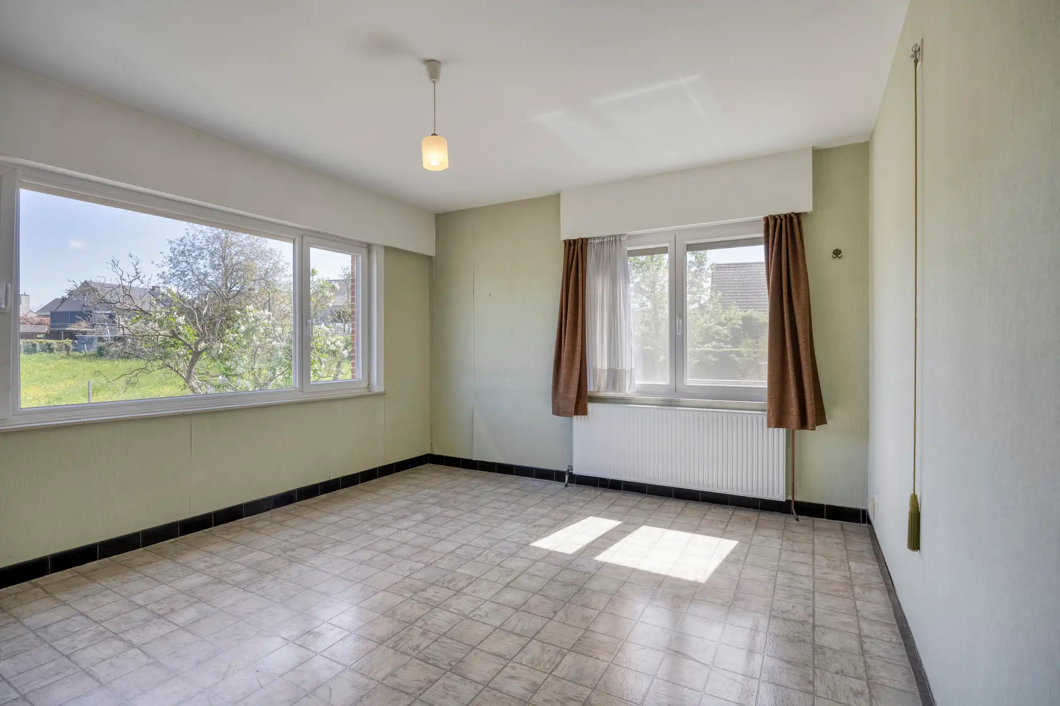 Vrijstaande woning op perceel van 16are foto 7