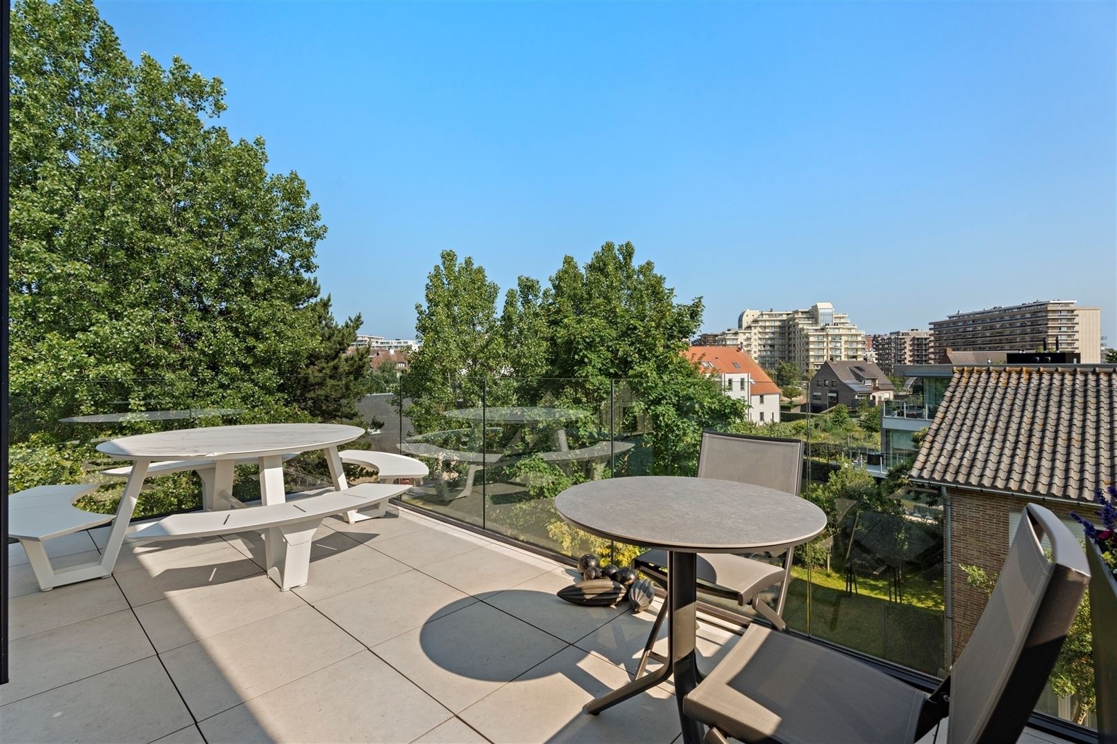 Splinternieuwe penthouse met grote terrassen in topgebouw foto 6
