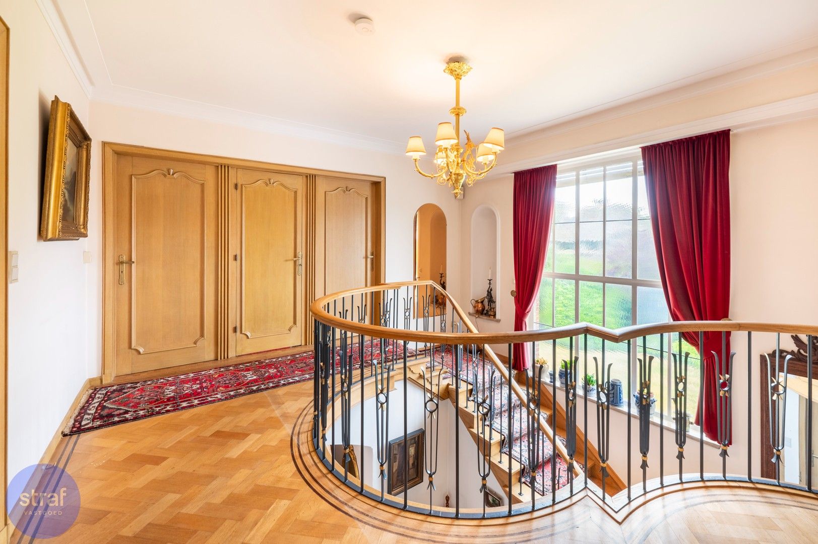 Ruime villa met 4 slaapkamers en veel karakter foto 18