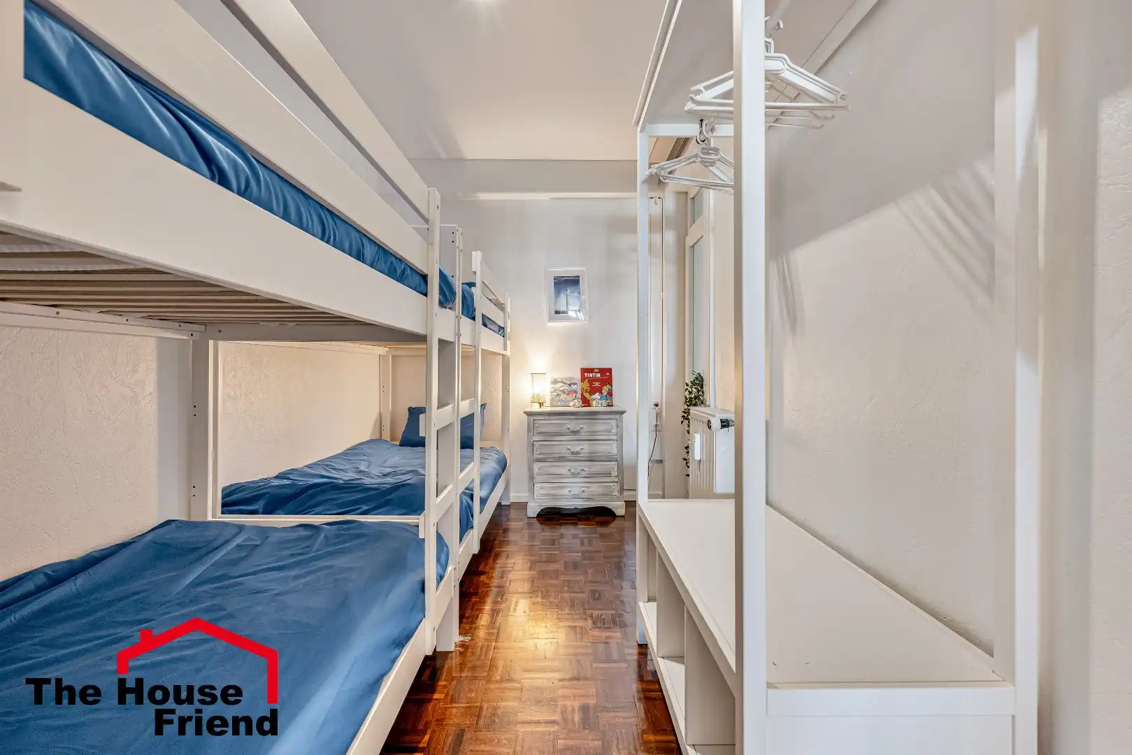 Ruim appartement met frontaal zeezicht op absolute toplocatie aan de Zeedijk in Blankenberge foto 9