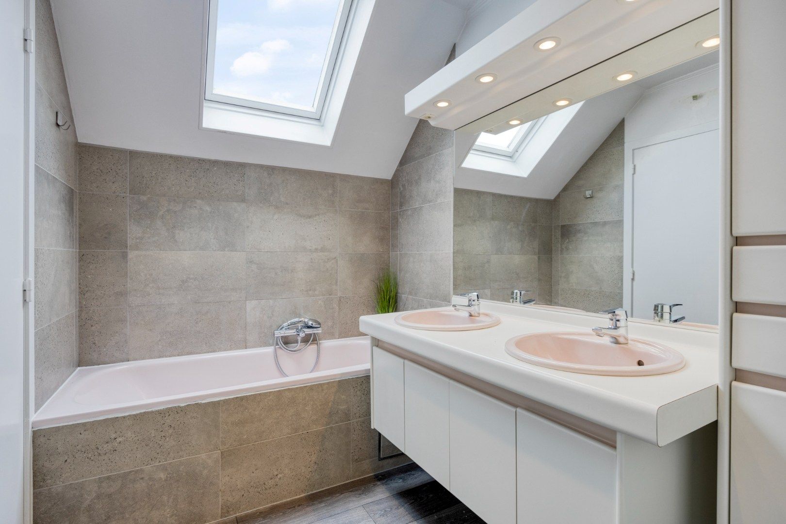 Woning met 3 slaapkamers en tuin in Kessel-Lo – EPC 226 kWh/m² - bewoonbare oppervlakte  177m²  foto 17