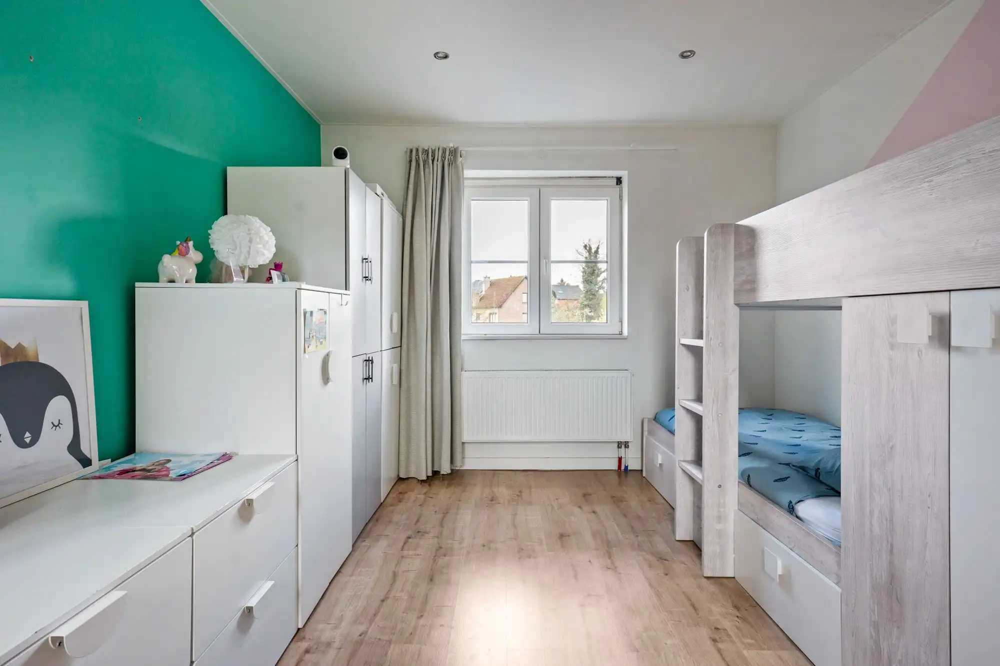 *IN OPTIE* Ruimte, licht en comfort - De ideale gezinswoning met 4 slaapkamers en tuin in Brasschaat! foto 14