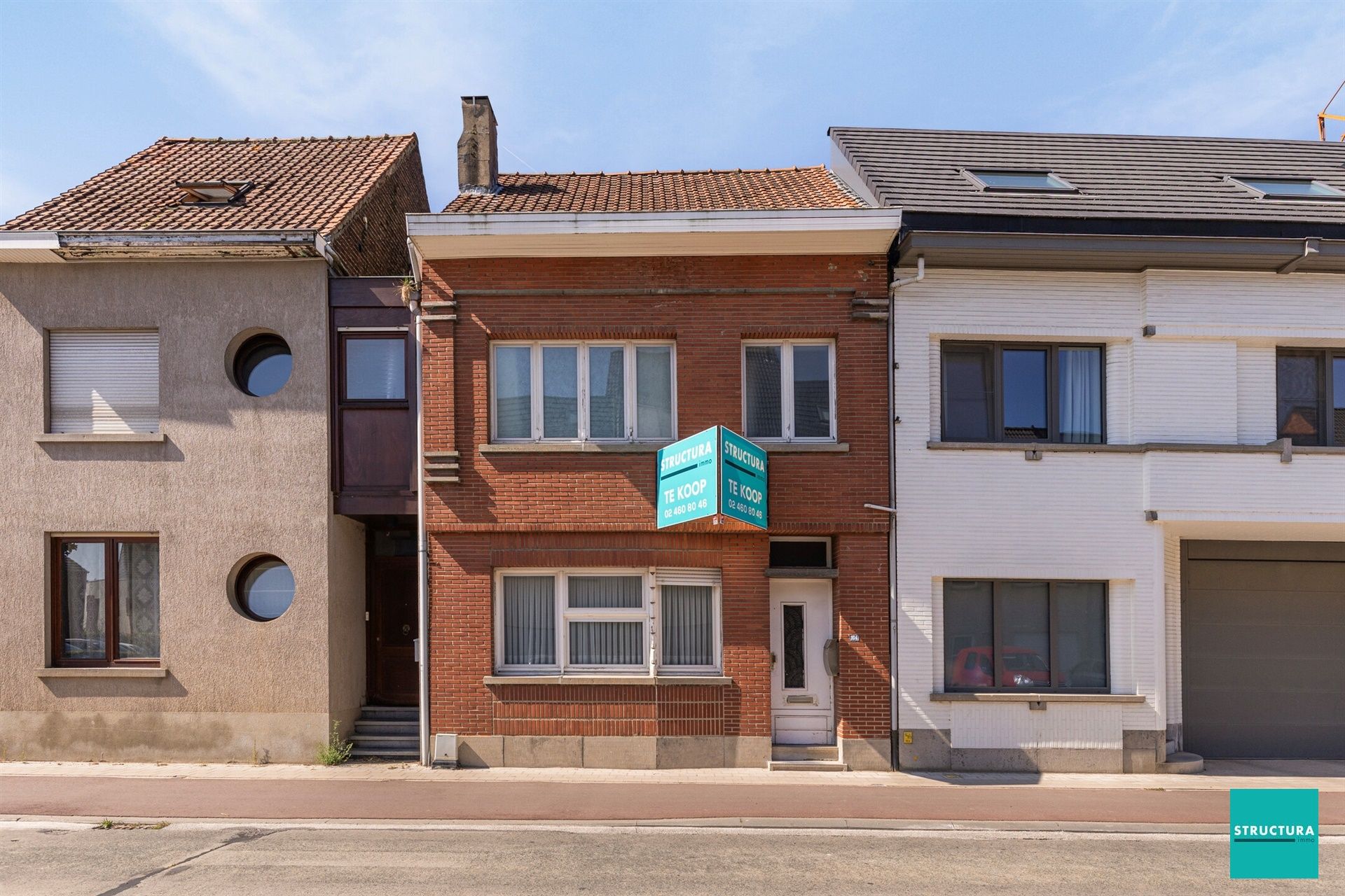 Woning met veel potentieel in het hart van Merchtem foto 1