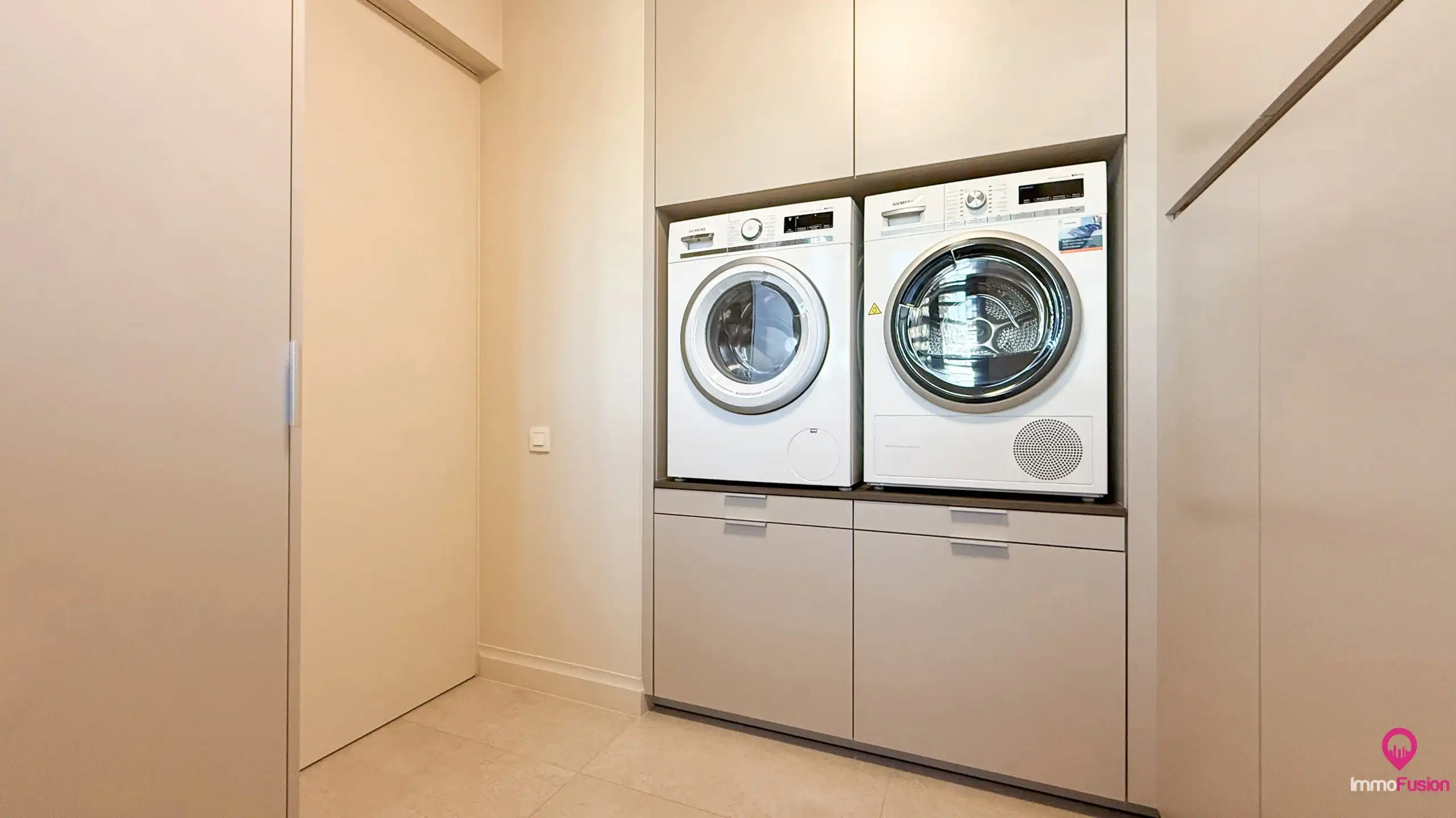 Gelijkvloerse nieuwbouw in pastorijstijl met kelder en lift! foto 23