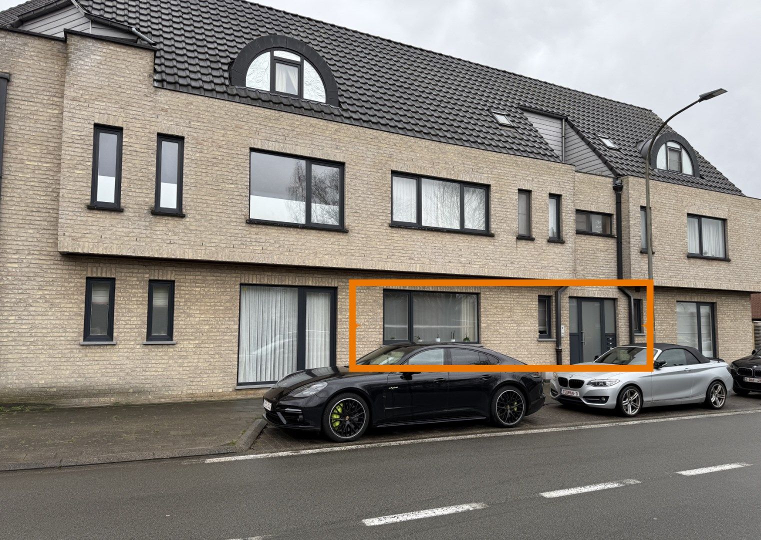 Gelijkvloers appartement met 1 slaapkamer te huur in Destelbergen foto {{pictureIndex}}