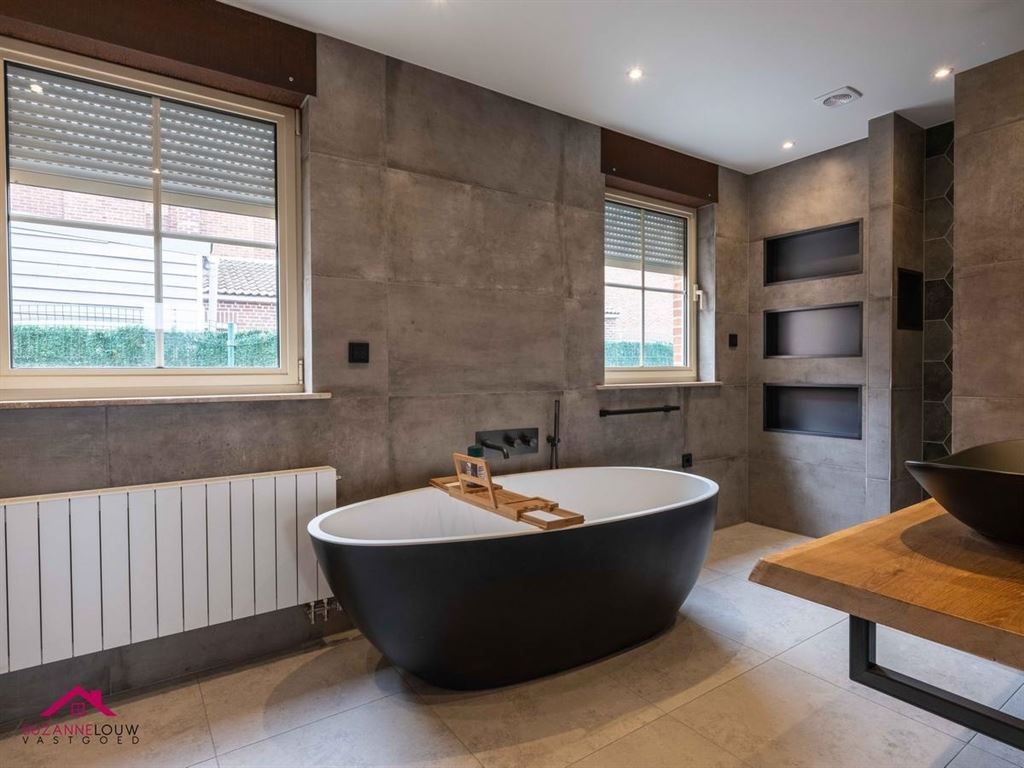 Gerenoveerde vrijstaande woning foto 22