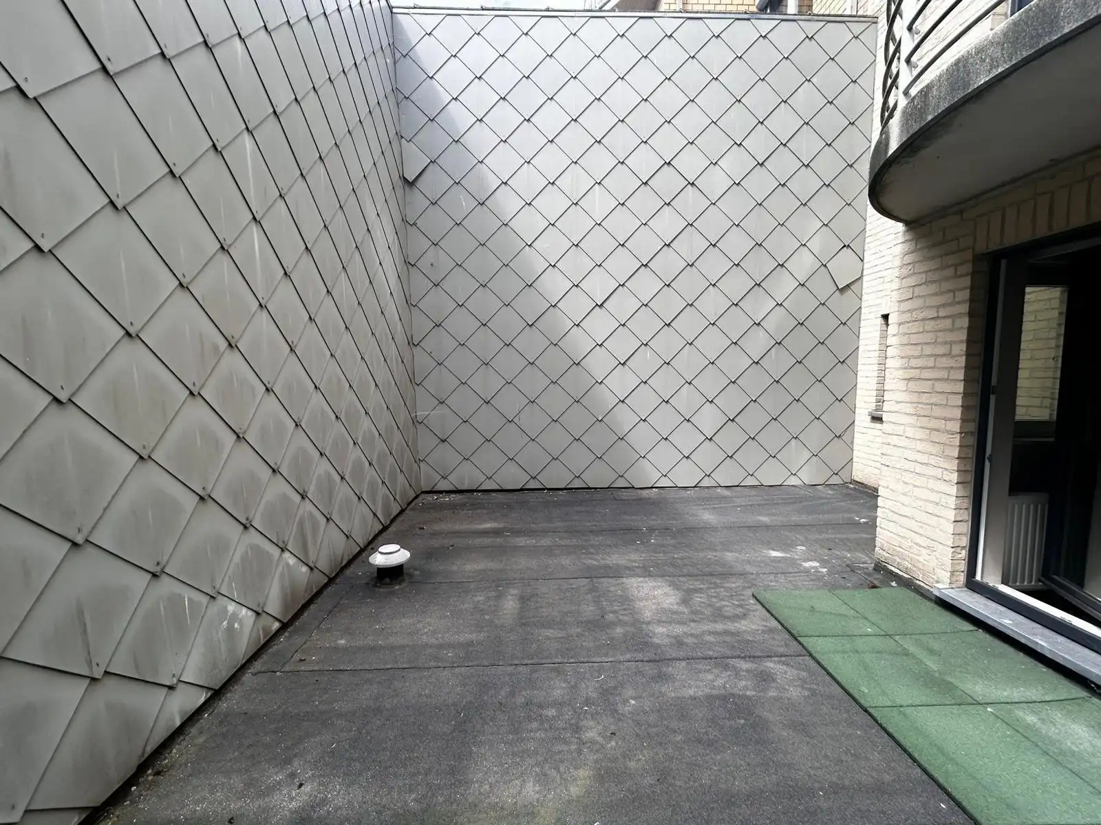  2 slaapkamer appartement in een kleinschalig gebouw EPC A foto 10