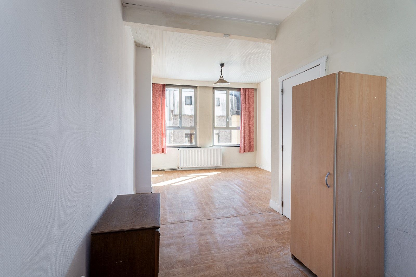 Statige woning met koer foto 10