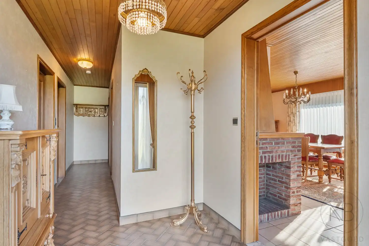 Gelijkvloerse woning met 2 slaapkamers op een uniek perceel van 18a 26ca foto 5